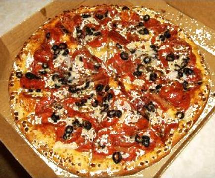 Livrare pizza la domiciliu de la Good Pizza