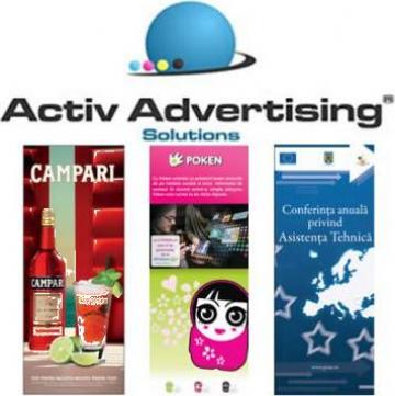 Banner roll-up de la Activ Advertising Solutions