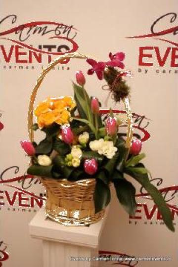 Aranjament floral mixt de la By Carmen Events Srl