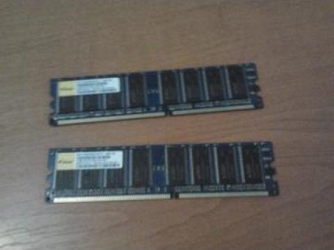 Memorie RAM 1GB Dual-channel 400Mhz de la 