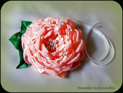 Pernite pentru verighete handmade de la Man Simona Iulia Pfa