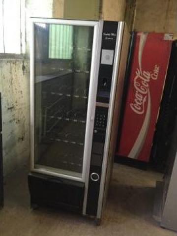 Automat produse alimentare si bauturi Necta Snakky de la Rafgom Trading Srl