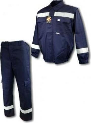Costum de statie pentru pompieri