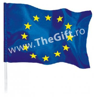 Mini steag UE, cu maner de la Thegift.ro - Cadouri Online
