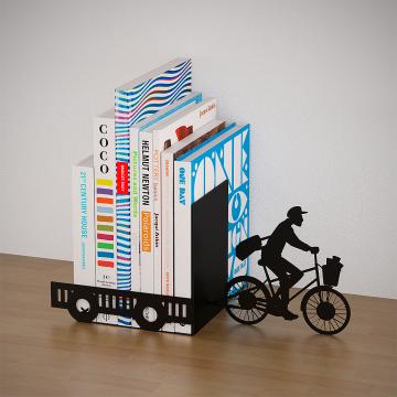 Suport lateral pentru carti - Postas pe bicicleta de la Plasma Trade Srl (happymax.ro)