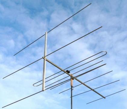 Antena Yagi FM profesionala, 9.7 dbi castig