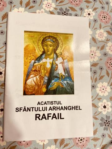 Carte, Acatistul Sfantului Arhanghel Rafail de la Candela Criscom Srl.