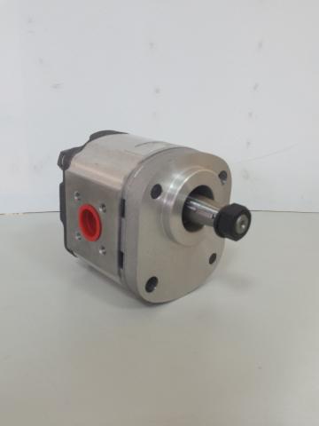 Pompa hidraulica 0510510323 pentru Deutz de la SC MHP-Store SRL