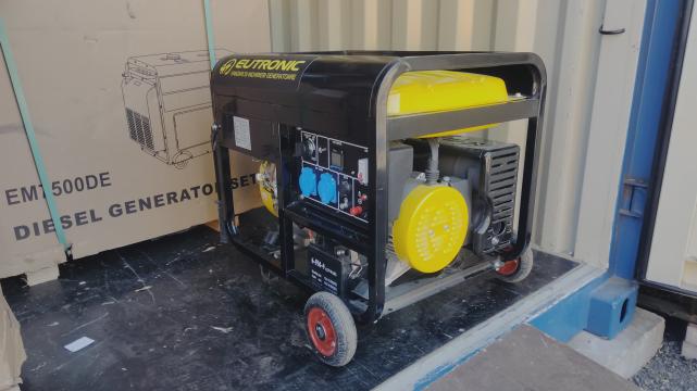 Inchiriere generator 6Kw 220v benzina de la Inchirieri Remorci Berceni | Inchirieri Generatoare Mobile