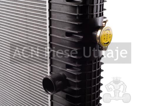 Radiator apa pentru buldoexcavator Caterpillar 438D de la Acn Piese Utilaje Srl