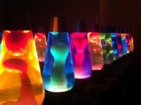 Lampa decorativa cu ceara colorata miscatoare, Lava Lamp de la Www.oferteshop.ro - Cadouri Online