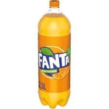 Bautura carbogazoasa Fanta Portocale 2.5l SGR