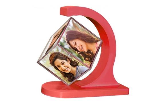 Cub foto magnetic rotativ 360 grade cu 6 poze 6 x 6 cm