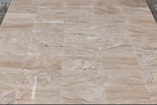 Travertin Walnut chituit mat vein cut 20,3 x 40,6 x 1,2cm de la Antique Stone Srl