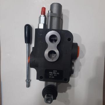 Distribuitor hidraulic cu o maneta si un flotant