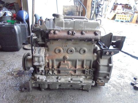 Motor Yanmar 4TNE86-ETK (34 Hp)