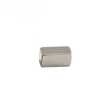 Magnet neodim bloc 10 x 5 x 5 mm de la Magneo Smart