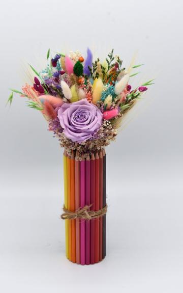 Aranjament floral Creioane colorate personalizat