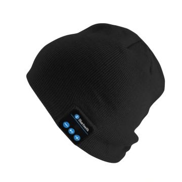 Caciula unisex cu casti bluetooth incorporate si microfon