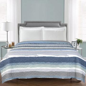 Cuvertura matlasata 200x220 cm Stripes de la Eve Nasia S.r.l