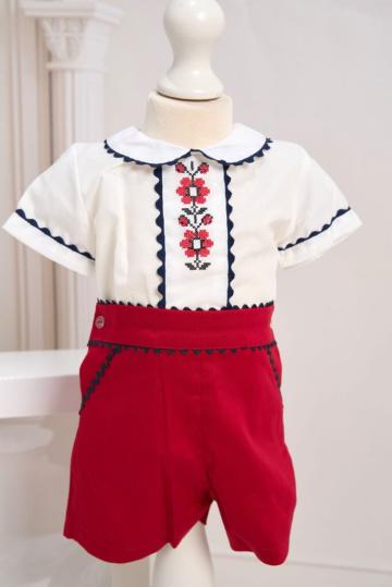 Costum botez Andrei - rosu de la Andreeatex