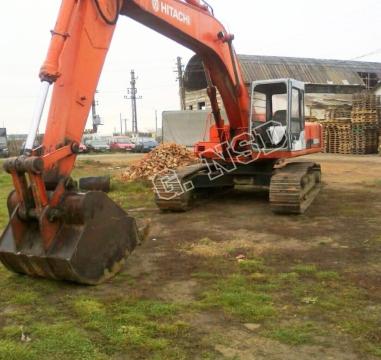 Inchiriere excavator