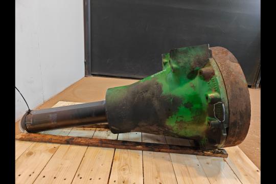 Axa spate stanga John Deere 8320R