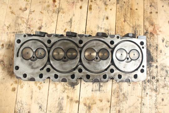 Chiulasa Atlas AR75 (Deutz BF4L2011 Turbo) de la PFP Auto Srl