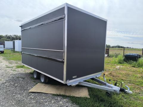 Rulote comerciale la comanda de la Avtoban Trailer Srl