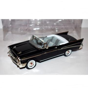 Macheta Chevrolet Bel Air convertible, negru, 1:32 Signature de la Hobbyplanet Romania