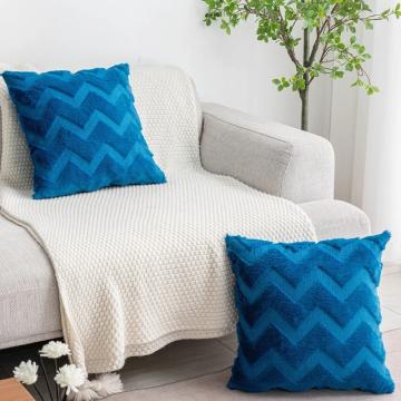 Fete de perini ornamentale, din plush 45x45 cm set 2 bucati de la Molifag Srl
